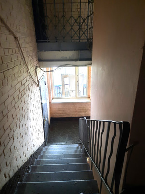 Продам комнату в 8-комн. квартире, Купчинская ул, 21к1, Санкт-Петербург г