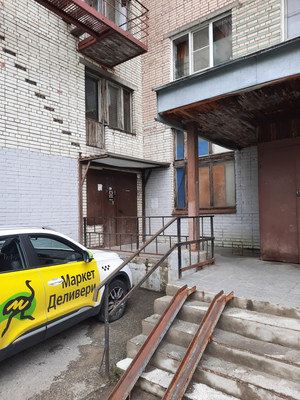 Продам комнату в 8-комн. квартире, Купчинская ул, 21к1, Санкт-Петербург г