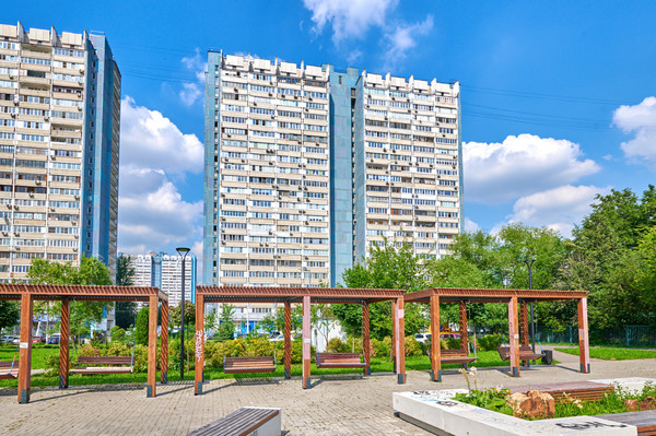 Продам двухкомнатную (2-комн.) квартиру, Ясногорская ул, 17к1, Москва г