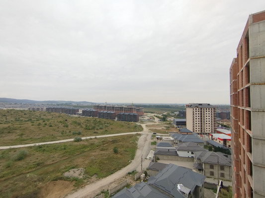 Продам двухкомнатную (2-комн.) квартиру, Атажукина ул, 147, Нальчик г