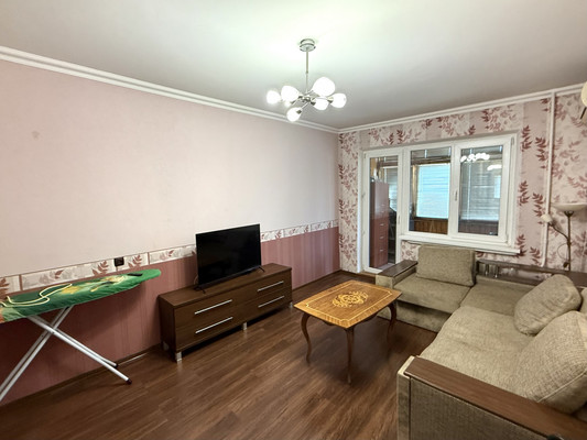 Продам двухкомнатную (2-комн.) квартиру, Героев Сталинграда ул, 27, Симферополь г