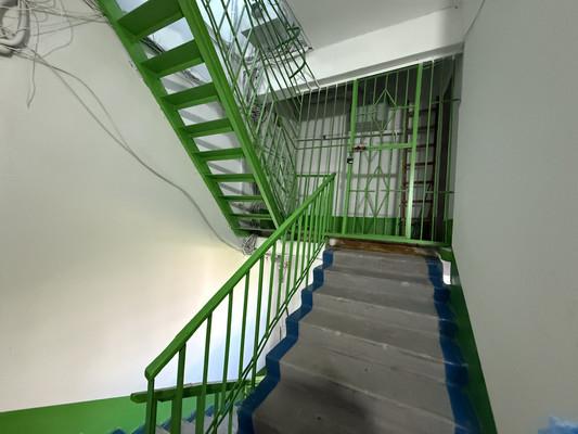 Продам двухкомнатную (2-комн.) квартиру, Героев Сталинграда ул, 27, Симферополь г