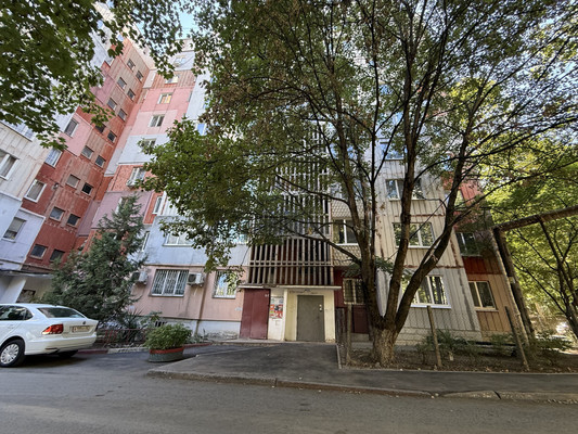 Продам двухкомнатную (2-комн.) квартиру, Героев Сталинграда ул, 27, Симферополь г