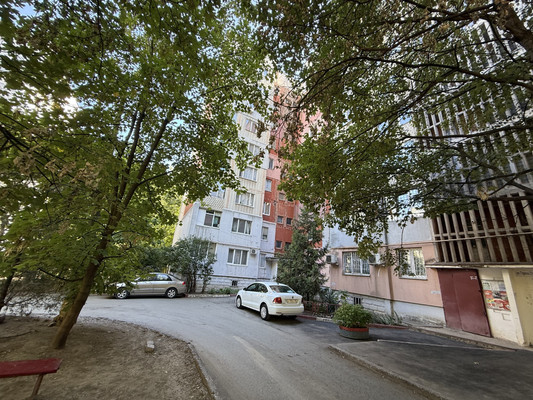 Продам двухкомнатную (2-комн.) квартиру, Героев Сталинграда ул, 27, Симферополь г