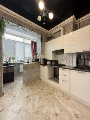 Продам однокомнатную (1-комн.) квартиру, Толстого ул, 180б, Нальчик г