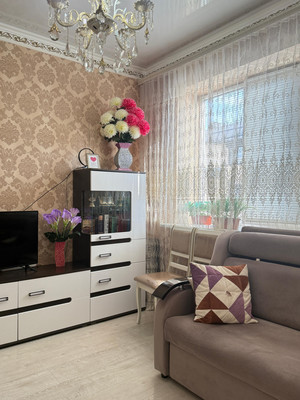 Продам однокомнатную (1-комн.) квартиру, Толстого ул, 180б, Нальчик г
