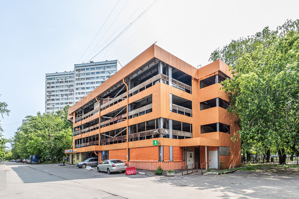 Продам трехкомнатную (3-комн.) квартиру, Ленинский пр-кт, 102, Москва г