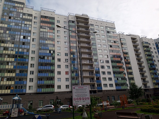 Продам однокомнатную (1-комн.) квартиру, Воронцовский б-р, 14к5, Мурино п