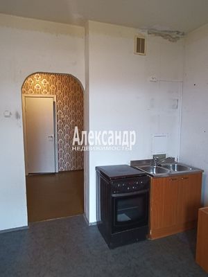 Продам трехкомнатную (3-комн.) квартиру, Савушкина ул, 115к4, Санкт-Петербург г