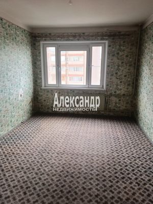Продам трехкомнатную (3-комн.) квартиру, Савушкина ул, 115к4, Санкт-Петербург г