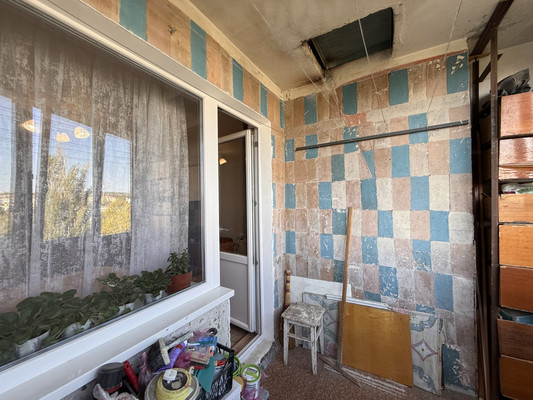 Продам трехкомнатную (3-комн.) квартиру, 60 лет Октября ул, 28/80, Симферополь г