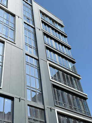 Продам трехкомнатную (3-комн.) квартиру, Горького ул, 31, Нальчик г