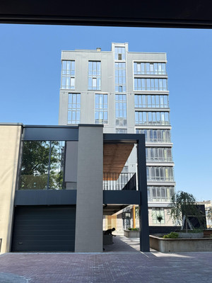 Продам трехкомнатную (3-комн.) квартиру, Горького ул, 31, Нальчик г