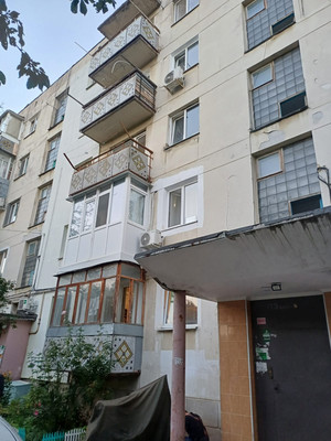 Продам двухкомнатную (2-комн.) квартиру, им. Матэ Залки ул, 25, Симферополь г