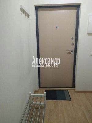 Продам однокомнатную (1-комн.) квартиру, Воронцовский б-р, 6, Мурино п