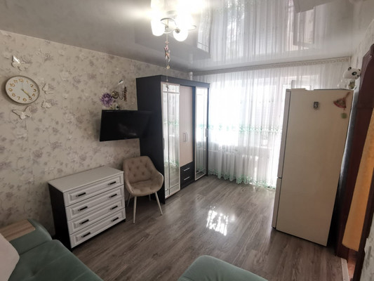 Продам двухкомнатную (2-комн.) квартиру, Полевая ул, 2, Северный рп