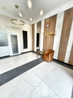 Продам трехкомнатную (3-комн.) квартиру, Школьная ул, 1, Краснодар г