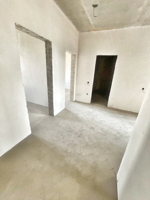 Продам трехкомнатную (3-комн.) квартиру, Школьная ул, 1, Краснодар г