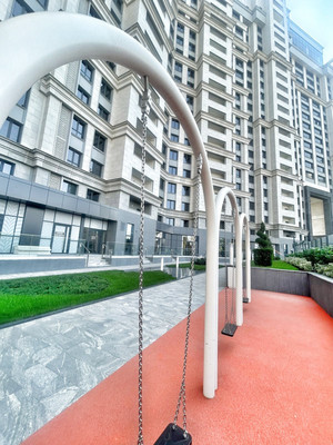 Продам трехкомнатную (3-комн.) квартиру, Школьная ул, 1, Краснодар г