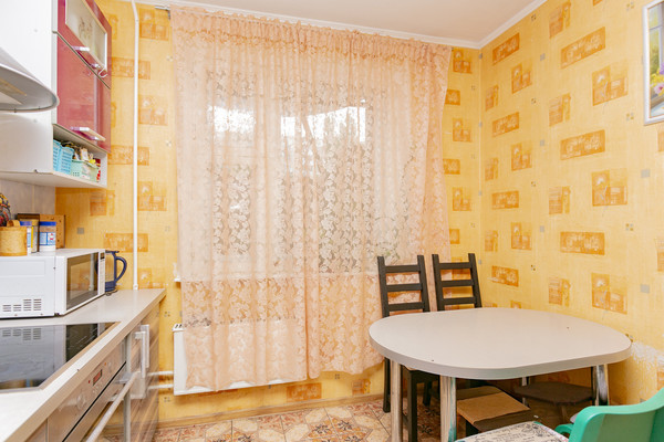 Продам многокомнатную квартиру, Маршала Жукова пр-кт, 19к1, Москва г