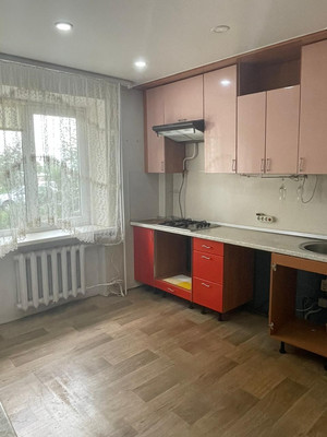 Продам трехкомнатную (3-комн.) квартиру, Мелиораторов ул, 7, Бронница с