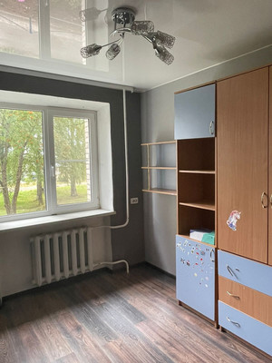 Продам трехкомнатную (3-комн.) квартиру, Мелиораторов ул, 7, Бронница с