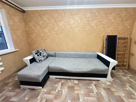 Сдам двухкомнатную (2-комн.) квартиру, Гоголя ул, 196, Кропоткин г