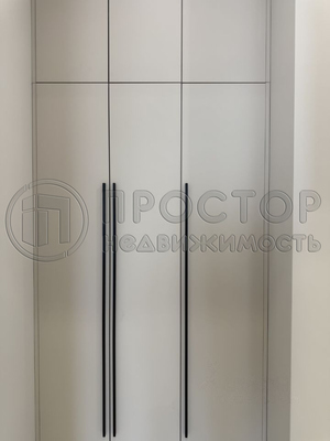 Продам трехкомнатную (3-комн.) квартиру, Шелепихинская наб, 42к1, Москва г