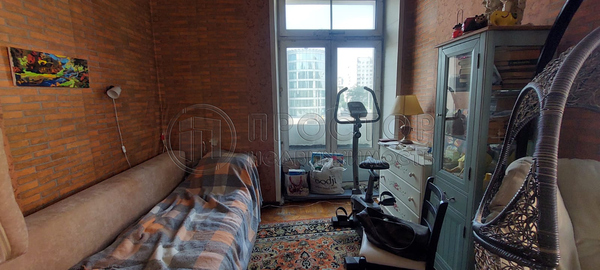 Продам 2-комн. в 3-комн. квартире, Беговая ул, 4, Москва г