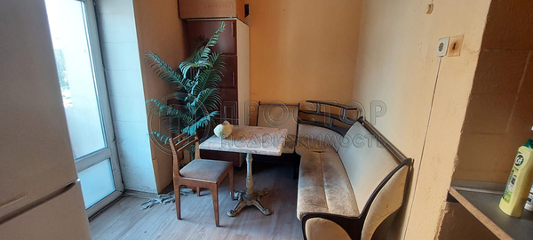 Продам 2-комн. в 3-комн. квартире, Беговая ул, 4, Москва г