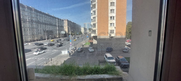 Продам 2-комн. в 3-комн. квартире, Беговая ул, 4, Москва г