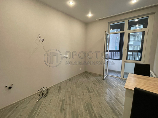 Продам однокомнатную (1-комн.) квартиру, Бартеневская ул, 18к2, Москва г