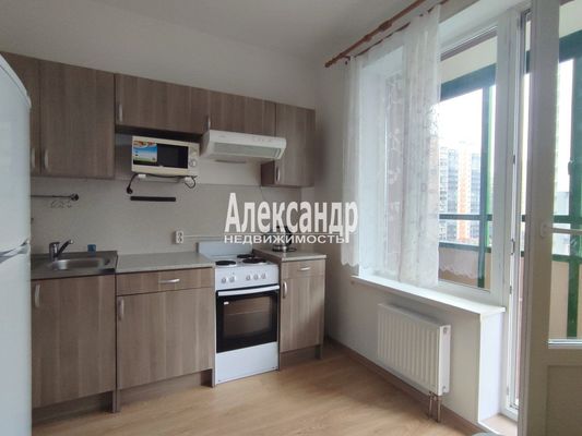 Продам однокомнатную (1-комн.) квартиру, Шувалова ул, 5, Мурино п