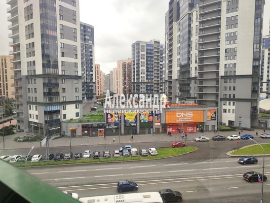 Продам однокомнатную (1-комн.) квартиру, Шувалова ул, 5, Мурино п