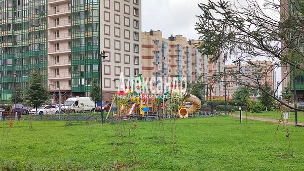 Продам однокомнатную (1-комн.) квартиру, Шувалова ул, 5, Мурино п