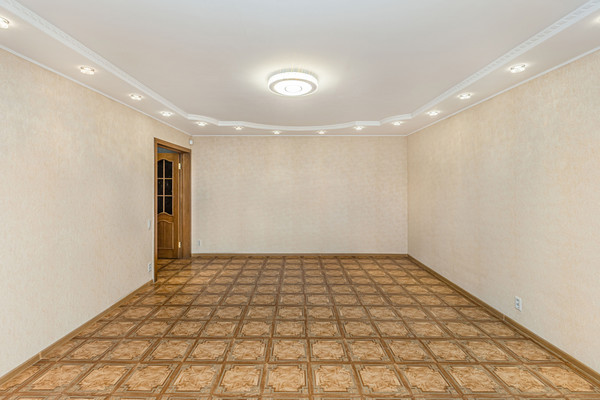 Продам многокомнатную квартиру, Сулимова ул, 75а, Челябинск г