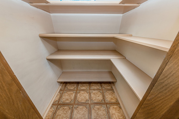 Продам многокомнатную квартиру, Сулимова ул, 75а, Челябинск г