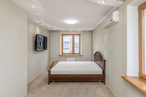 Продам многокомнатную квартиру, Сулимова ул, 75а, Челябинск г