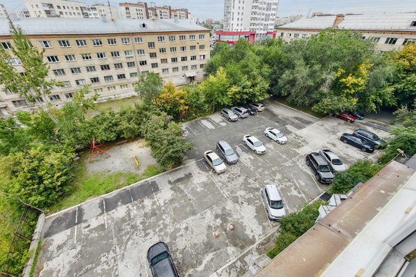 Продам многокомнатную квартиру, Сулимова ул, 75а, Челябинск г