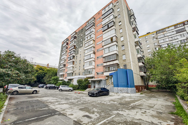 Продам многокомнатную квартиру, Сулимова ул, 75а, Челябинск г