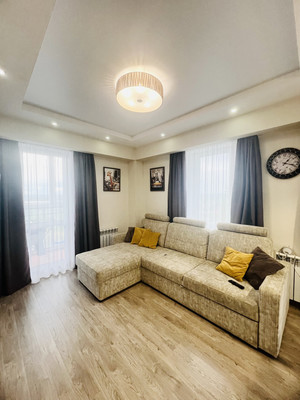 Продам трехкомнатную (3-комн.) квартиру, Тентюковская ул, 110, Сыктывкар г