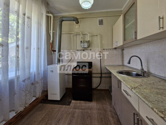 Продам двухкомнатную (2-комн.) квартиру, Пионерская ул, 17к1, Славянск-на-Кубани г