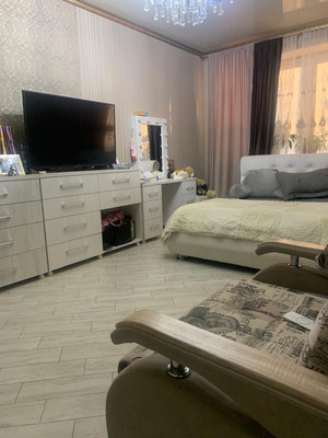 Продам двухкомнатную (2-комн.) квартиру, Ефремова ул, 160, Армавир г