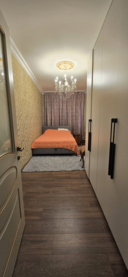 Продам трехкомнатную (3-комн.) квартиру, Коминтерна ул, 15, Мурманск г