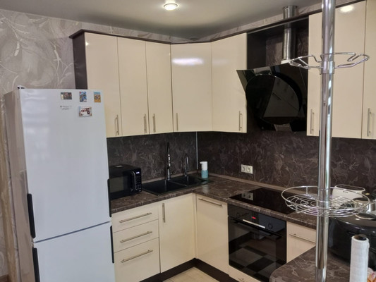 Продам однокомнатную (1-комн.) квартиру, Инициативная ул, 7в, Люберцы г