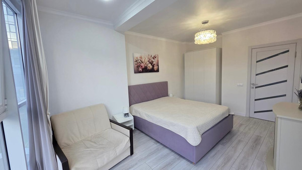 Продам двухкомнатную (2-комн.) квартиру, Газовиков ул, 3Ак2, Небуг с