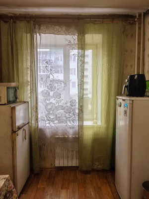 Продам двухкомнатную (2-комн.) квартиру, 2-ая Линейная ул, 2А, Черемхово г