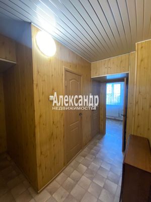 Сдам однокомнатную (1-комн.) квартиру, Пушкинская ул, 18, Шушары п