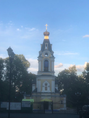 Продам двухкомнатную (2-комн.) квартиру, Челобитьевское ш, 12к6, Москва г