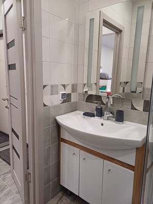 Продам однокомнатную (1-комн.) квартиру, Центральная ул, 20, Новоселье гп